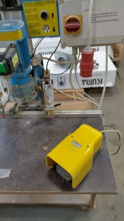 Hettich boremaskine til hængsler