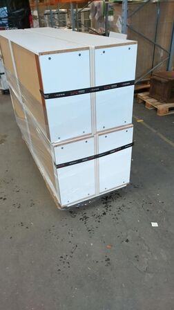 4 stk. Brugte højskabe  med låge