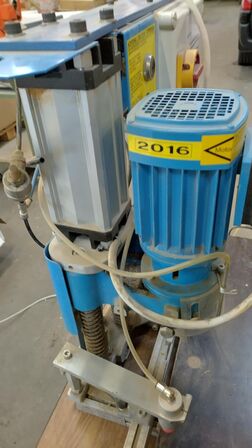 Hettich boremaskine til hængsler