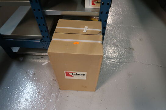 Sortimentsreol med indhold