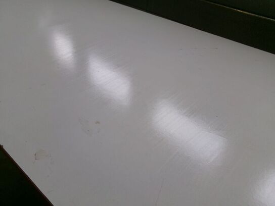 Bord sammenklappeligt