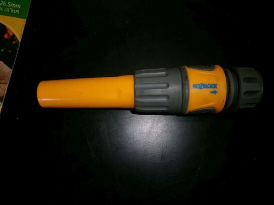 Dobbelt. vandhanekobling + sprøjtepistol HOZELOCK