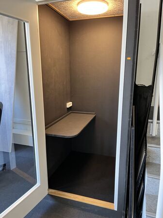 Mutebox COMSTUM BYGGET (LÆS BESKRIVELSE) 106x115x240 cm