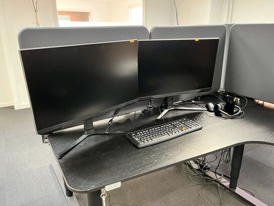 2 skærem m. Mus, tastetur og headset SAMSUNG S27AG320NU