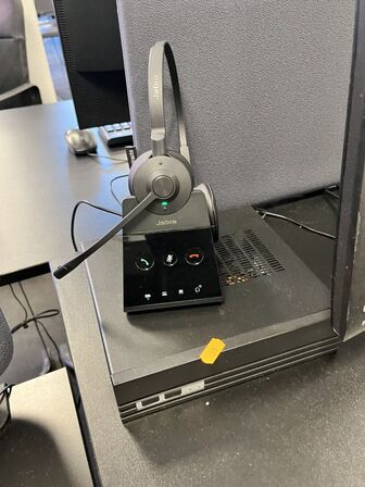 Computer m. Mus, tastetur og headset ASUS VS247