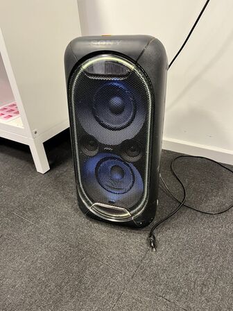 Trådløs højtaler SONY GTK-XB60