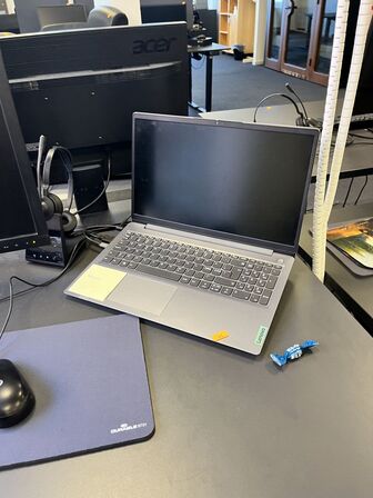 Computer m. Mus, tastetur og headset ASUS/LENOVO PF9XB3913084