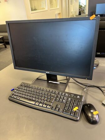 Computer m. Mus, tastetur og headset ASUS/LENOVO