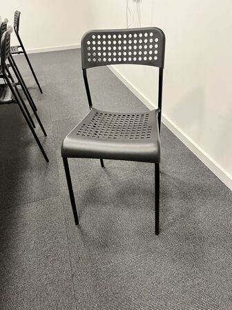 Mødebord m. 10 stole 300x110 cm