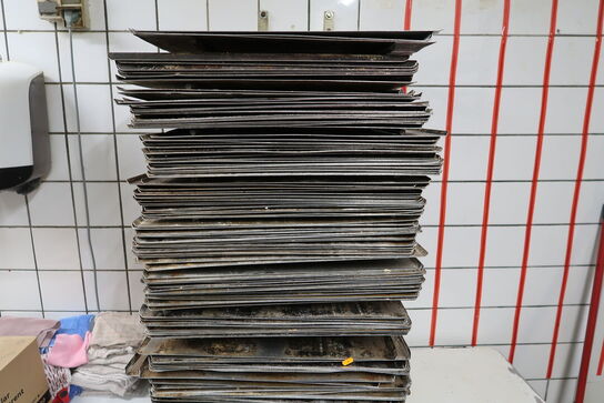 Vægstativ med div. Bageplader