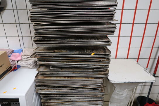 Vægstativ med div. Bageplader