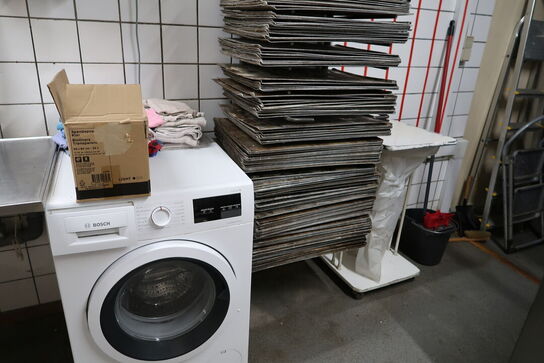 Vægstativ med div. Bageplader