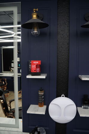 Arbejdsstation Inkl. Diverse frisørartikler