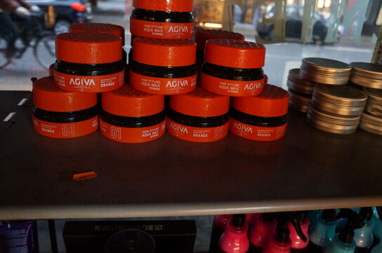 Indhold på 4 stk salgsreoler