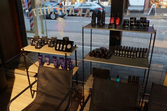 Indhold på 4 stk salgsreoler