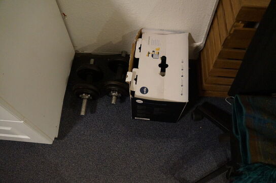 Spisebord inkl. 6 stk. stole, m.v.