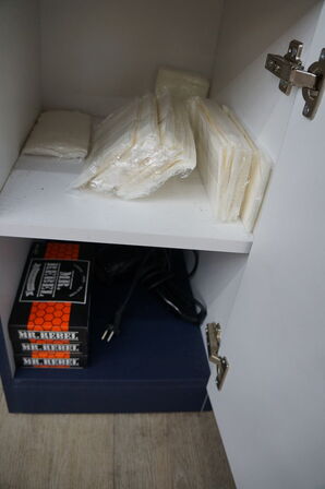 Arbejdsstation Inkl. Diverse frisørartikler