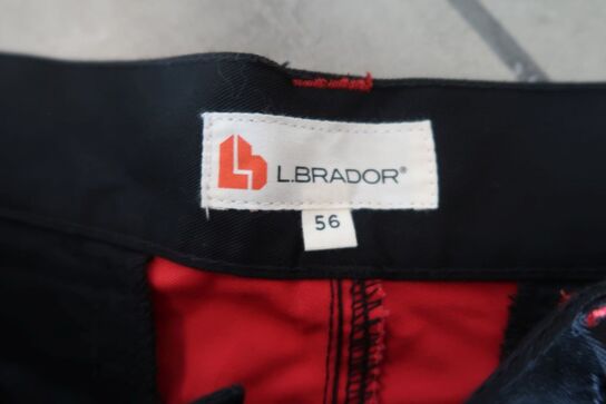 2 par shorts str. C56