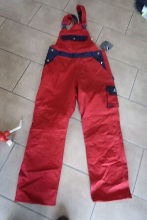 1 par overalls str. C50