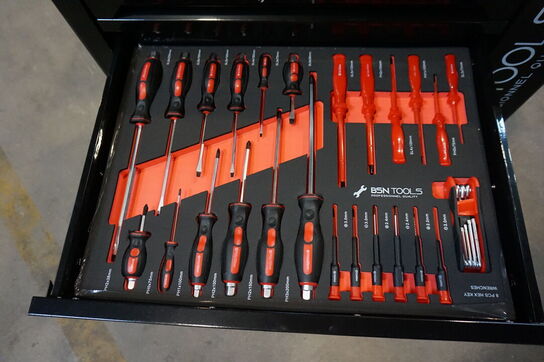 BSN Værktøjsvogn med 6 skuffer og sideskab. Inkl. 164 dele  værktøj 