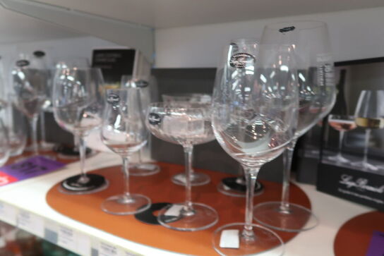 8 stk. ass. Luigi Bormioli glas