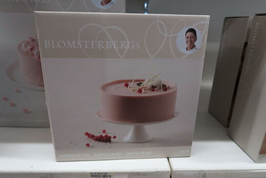 2 stk. Blomsterbergs kagefad på fod 