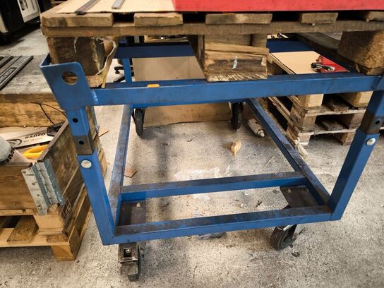 Pallevogn uden indhold