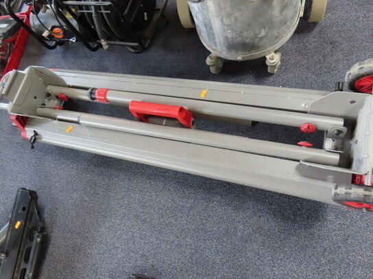 Arbejdsbord MILWAUKEE