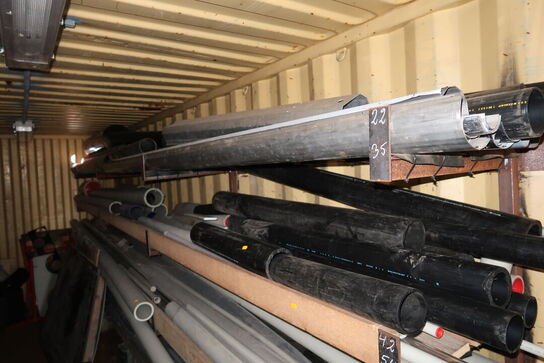 Grenreol med div. Tagrender, rør m.m.