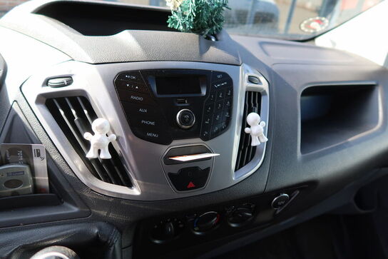 Varebil FORD Transit Custom 2.0 Tdci (130 Hk) 290 L2 Van Forhjulstræk Manuel