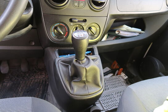 Varebil PEUGEOT Bipper 1.3 Hdi Van