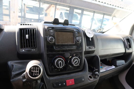 Varebil FIAT Ducato 2.3 Mjt 130 Kassevogn