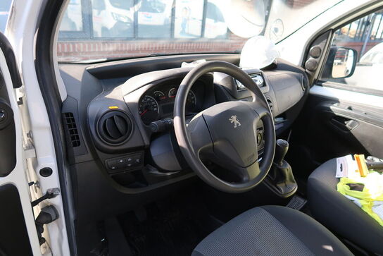 Varebil PEUGEOT Bipper 1.3 Hdi Van