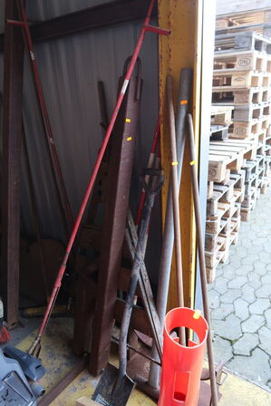 Div. Afskærmingsstolper, løfteåg m.m.