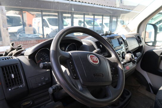 Varebil FIAT Ducato 2.3 Mjt 130 Kassevogn