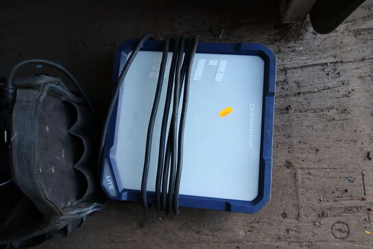 2 stk. arbejdslamper bl.a. SCANGRIP