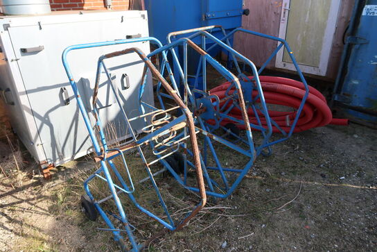 2 stk. afrullerstativer