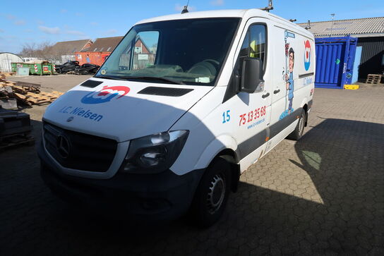 Varebil MERCEDES-BENZ Sprinter 316 CDI Kassevogn