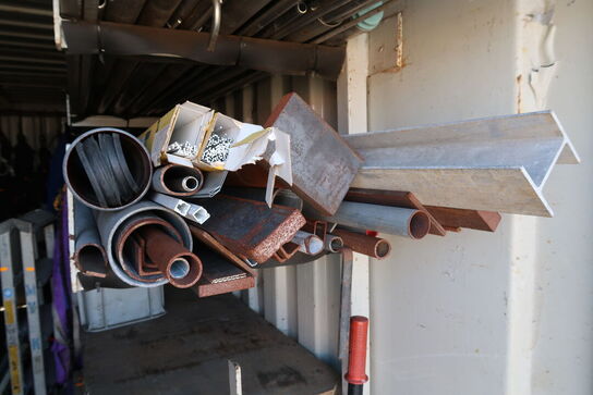 Div. Nedløbsrør, jern m.m.