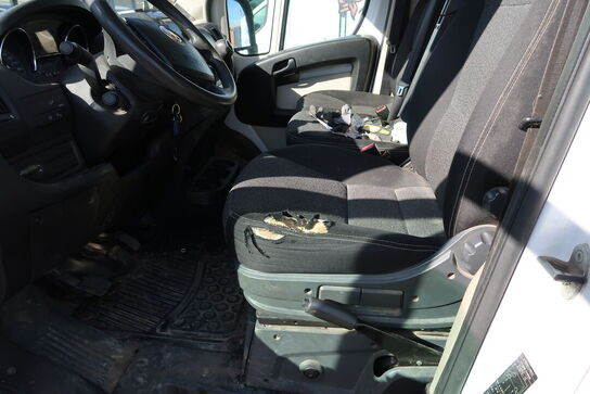 Varebil FIAT Ducato 2.3 Mjt 130 Kassevogn