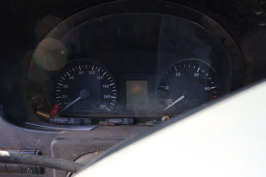 Varebil MERCEDES-BENZ Sprinter 316 CDI Kassevogn