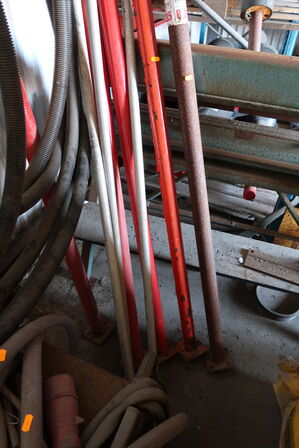 Div. Forskallingsstøtter