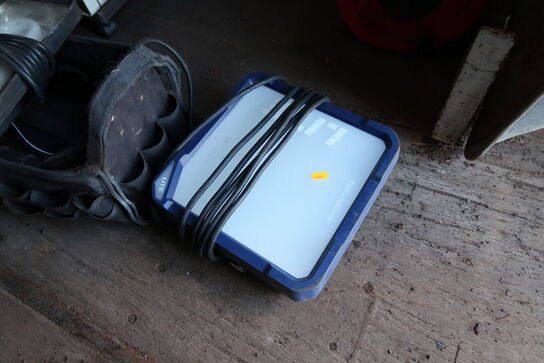 2 stk. arbejdslamper bl.a. SCANGRIP