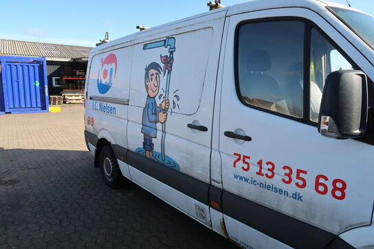 Varebil MERCEDES-BENZ Sprinter 316 CDI Kassevogn