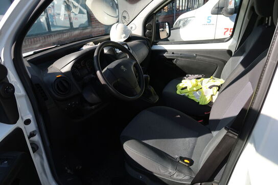 Varebil PEUGEOT Bipper 1.3 Hdi Van