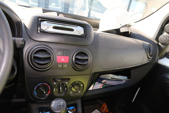 Varebil PEUGEOT Bipper 1.3 Hdi Van