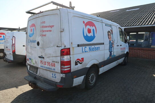 Varebil MERCEDES-BENZ Sprinter 316 CDI Kassevogn