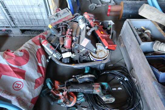 Div. Akku håndværktøj (defekt)