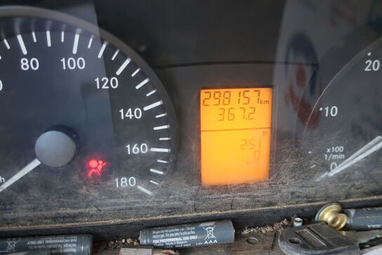 Varebil MERCEDES-BENZ Sprinter 316 CDI Kassevogn