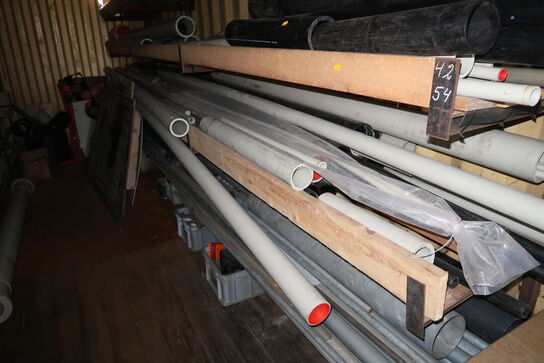 Grenreol med div. Tagrender, rør m.m.